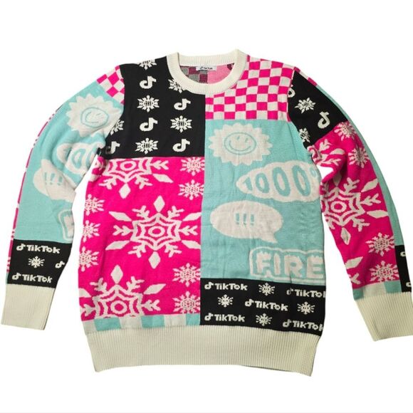 NWOT TikTok Women's Christmas Sweater‎ One Size - Picture 1 of 6